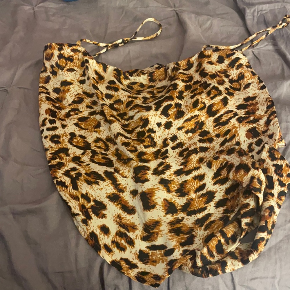 Cheetah crop top / brand new